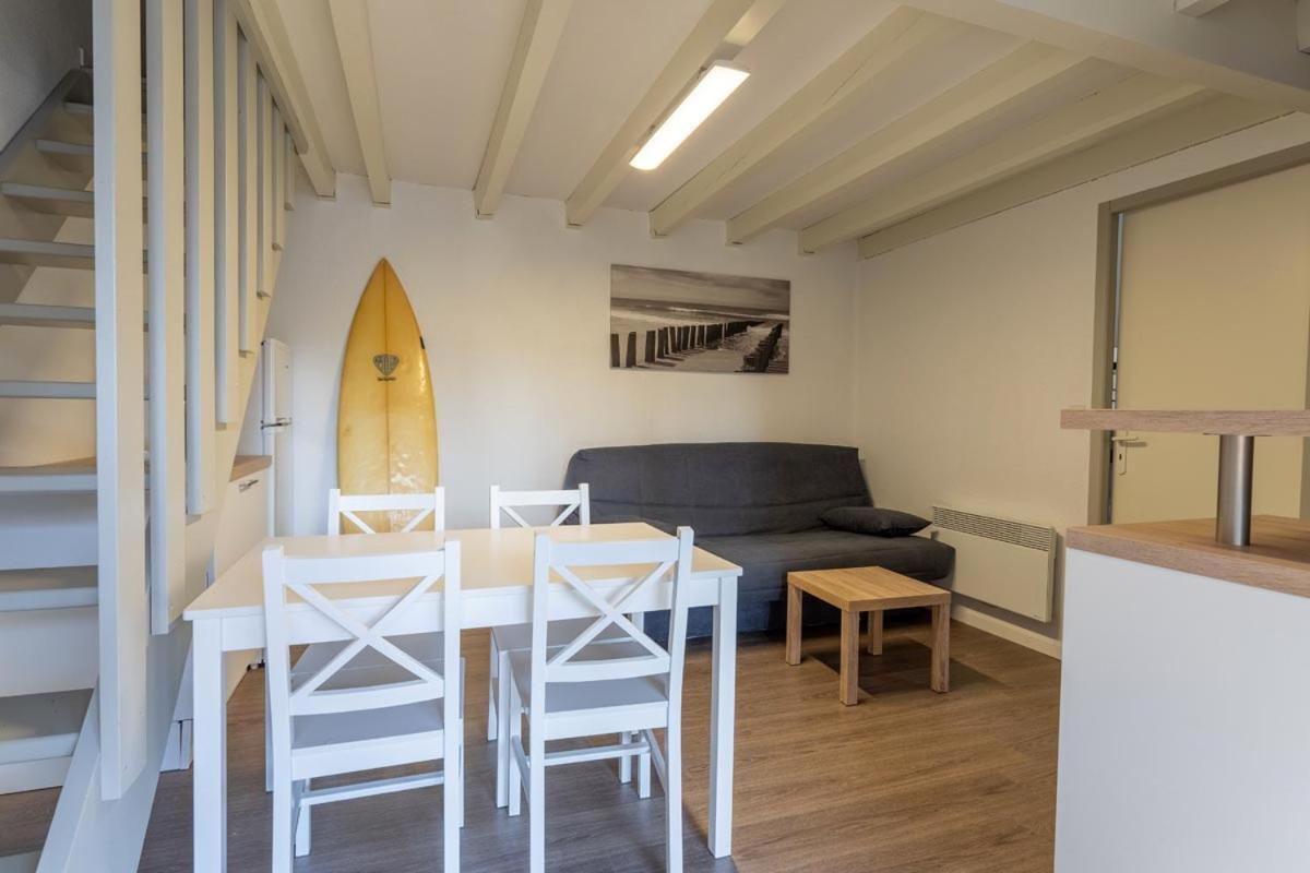 Duplex 2-Bedroom Apartment,1245020362:JPEG
